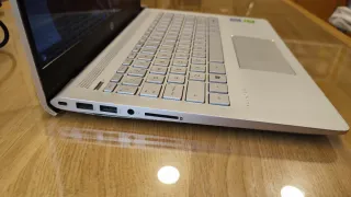 Portátil HP i5 8Gb SSD Windows 11 (leer anuncio)