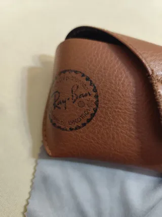 Occhiali da sole Ray-Ban modello Gatsby II