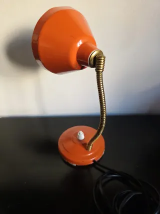 Lampada da tavolo vintage arancione
