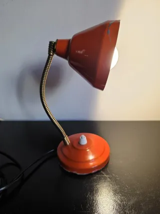Lampada da tavolo vintage arancione