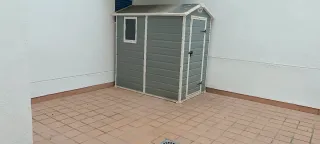 Piso 2 hab bien presentado, terraza, patio, garaje