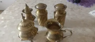 Antico servizio da tavola in metallo