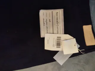 Pantalón vaquero negro pitillo talla 48