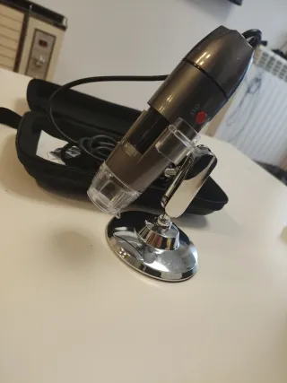 Microscopio Digital USB con Estuche nuevo