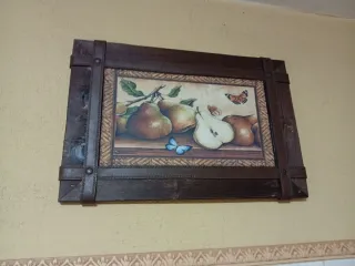 Dos Cuadros Rústicos Cocina Peras Mariposas