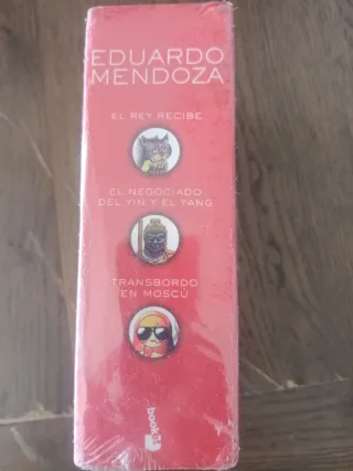 Estuche Eduardo Mendoza: El rey recibe / El neg...