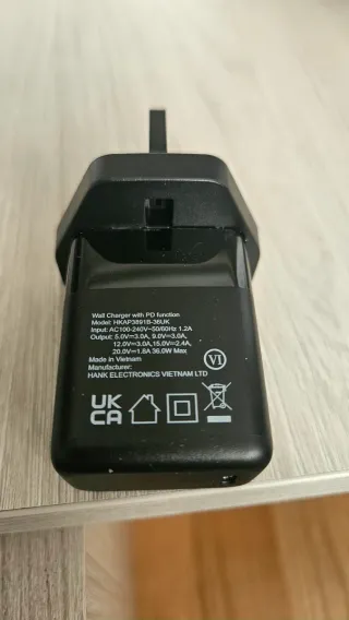 Supporto per cellulare Apple + Caricatore ultraveloce UE/UK