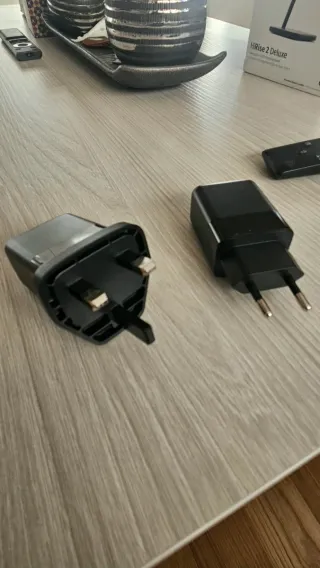 Supporto per cellulare Apple + Caricatore ultraveloce UE/UK