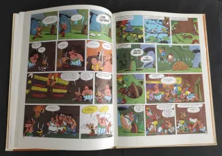 ASTÉRIX - La hoz de oro (1973)