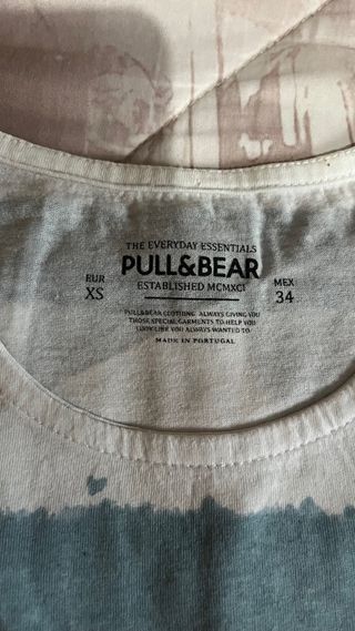 Camiseta Pull&Bear rayas azul y blanco Talla XS