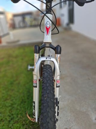 Bicicleta Megamo