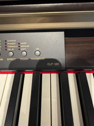 Piano Yamaha Clavinova