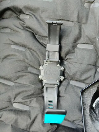 Reloj G-Shock Negro y Turquesa