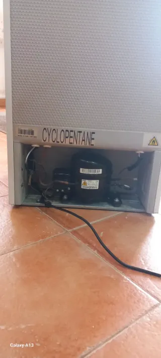 Nevera pequeña con congelador Artica