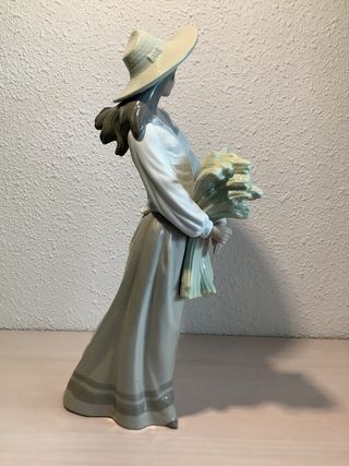 Figura NAO Lladró La Segadora