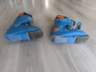 Botas de esquí niño talla 27