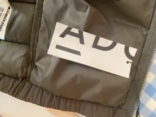 Plumas Adolfo Domínguez