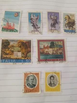 8 francobolli Italia 1975/76