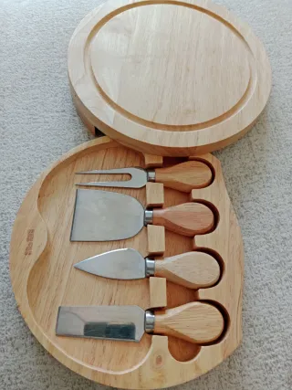 Set Cuchillos Queso Madera y Metal