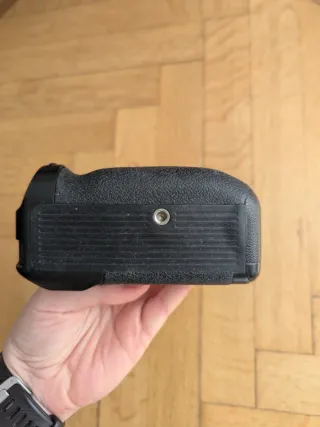 Impugnatura Sony VG-C2EM per Alpha 7 III