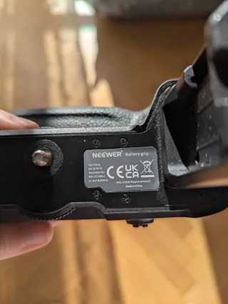 Impugnatura Sony VG-C2EM per Alpha 7 III