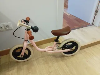 Bici sin pedales rosa