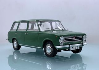 1:18 Seat 124 Familiar 1968 color Verde Triple9