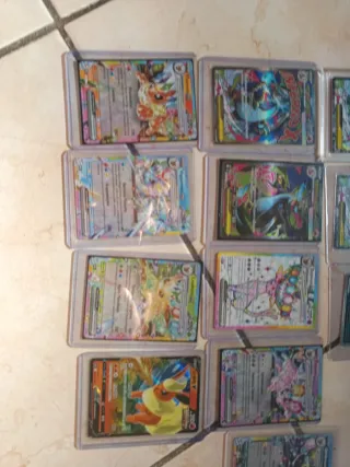 Lotto Carte Pokémon Charizard Umbreon