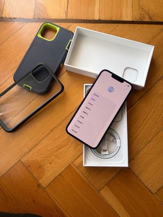 iPhone 14 128GB Negro+Funda Protectoras de regalo