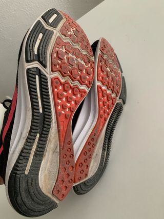 Zapatillas Nike Running Negras y Rosas
