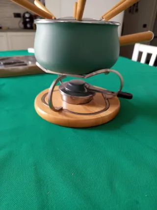 Set fonduta metallo e legno