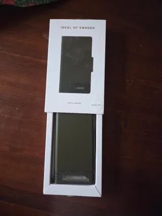 Cover iPhone 13 Pro IDEAL OF SWEDEN