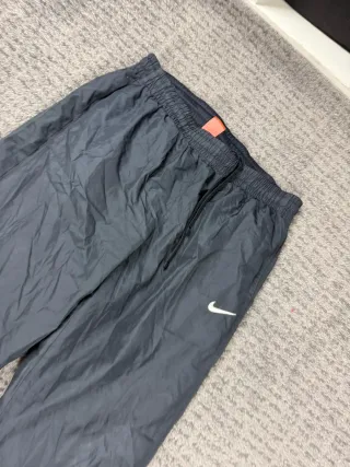 ¡¡OFERTA! Talla XL Pantalón Nike Impermeable Negro