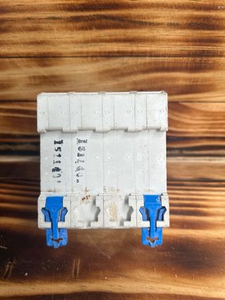 Werden WE-9120 C40 4P Magnetotérmico