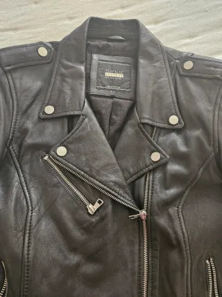 Chaqueta Biker Zara Piel Ovino Negra