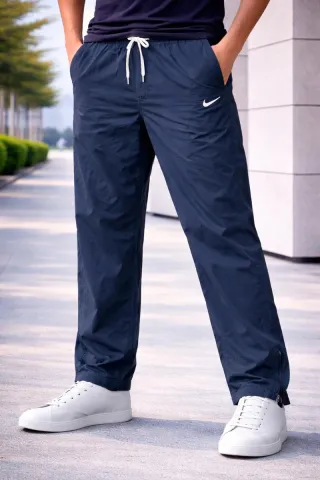 ¡¡OFERTA!! Talla L Pantalón Nike Impermeable