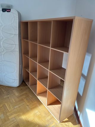 Estantería Kallax 4x4 con ruedas 157x157+ ruedas