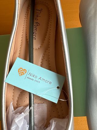 Francesitas plateadas sin estrenar T37