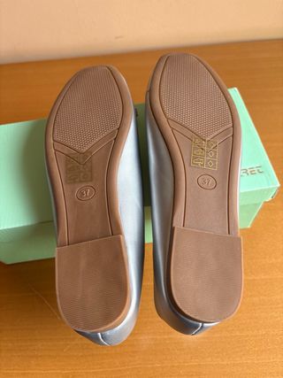 Francesitas plateadas sin estrenar T37