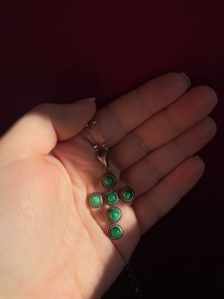 Collar Cruz Plata y Malaquita