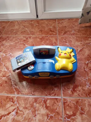 Nintendo 64 Edizione Speciale Pikachu + 2 Giochi