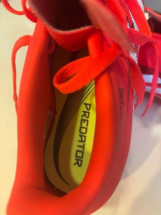 Botas fútbol niño Adidas Predator Est.1994