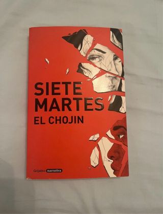 Siete martes / Seven Tuesdays (Spanish Edition)