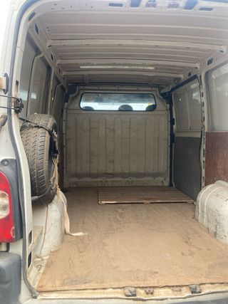 Nissan Interstar 2007