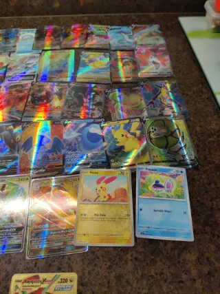 Pack de 30 +1 carta metálica.