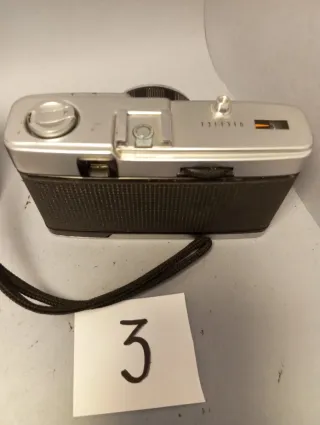 3 Fotocamere Olympus Trip 35 in vendita