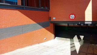 Garaje en venta en Ensanche en Alcalá de Henares