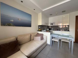 Piso en alquiler en Santa Catalina - Canteras en Palmas de Gran Canaria(Las)