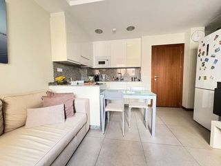 Piso en alquiler en Santa Catalina - Canteras en Palmas de Gran Canaria(Las)