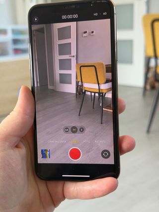 iPhone 11 Pro Max 256GB Oro + accessori